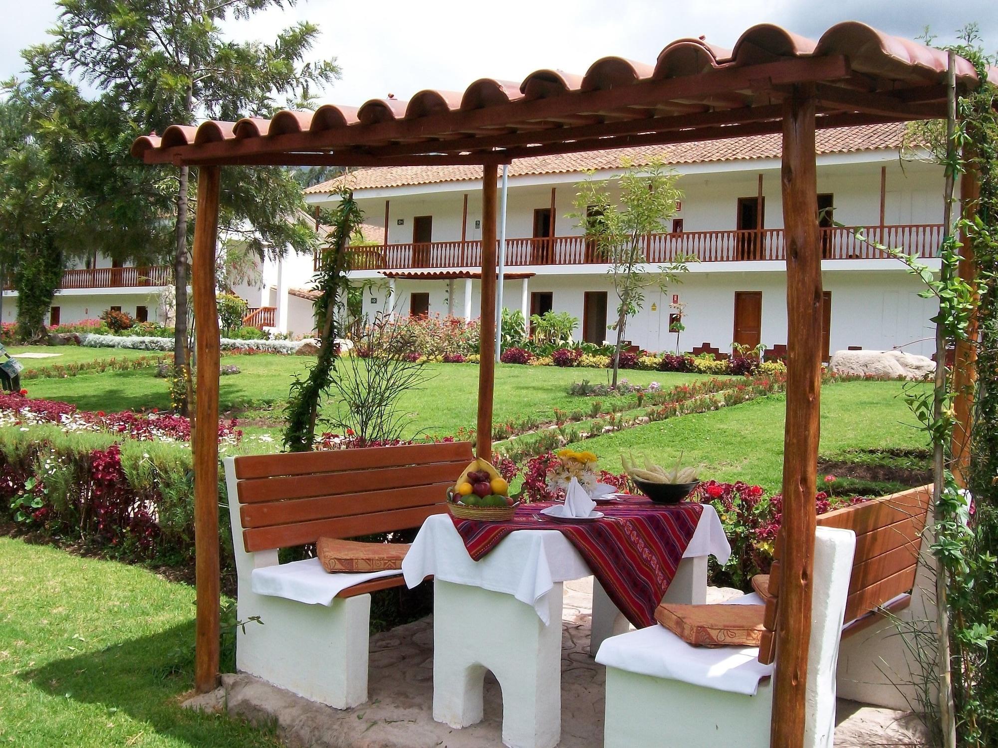 Hotel Agustos Urubamba Exteriér fotografie
