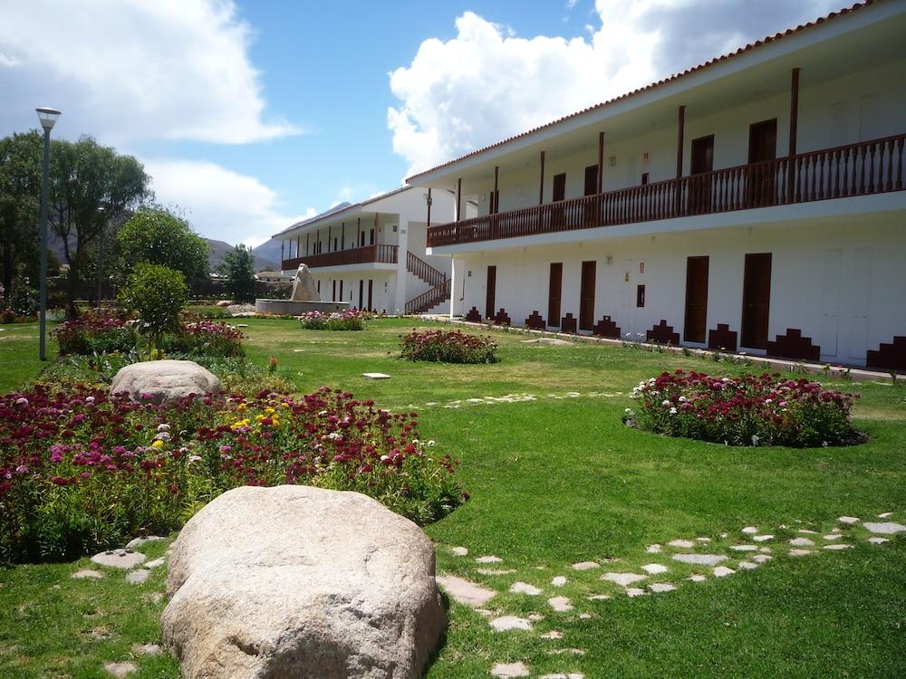 Hotel Agustos Urubamba Exteriér fotografie