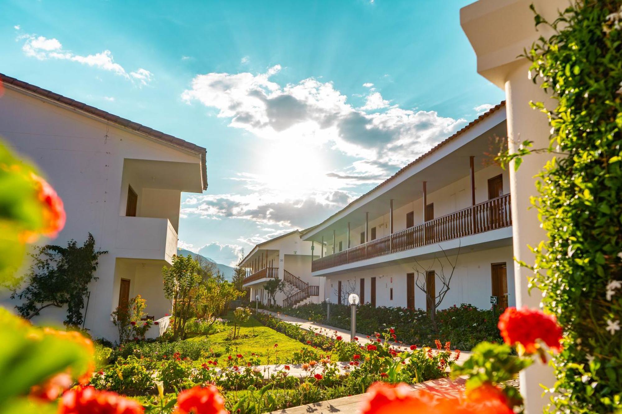 Hotel Agustos Urubamba Exteriér fotografie