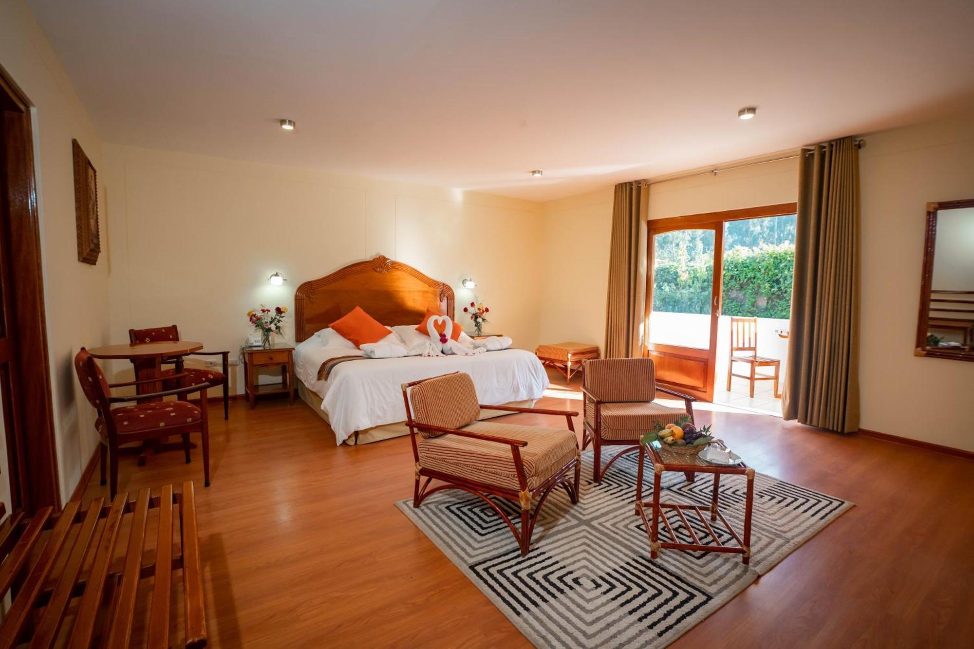 Hotel Agustos Urubamba Exteriér fotografie